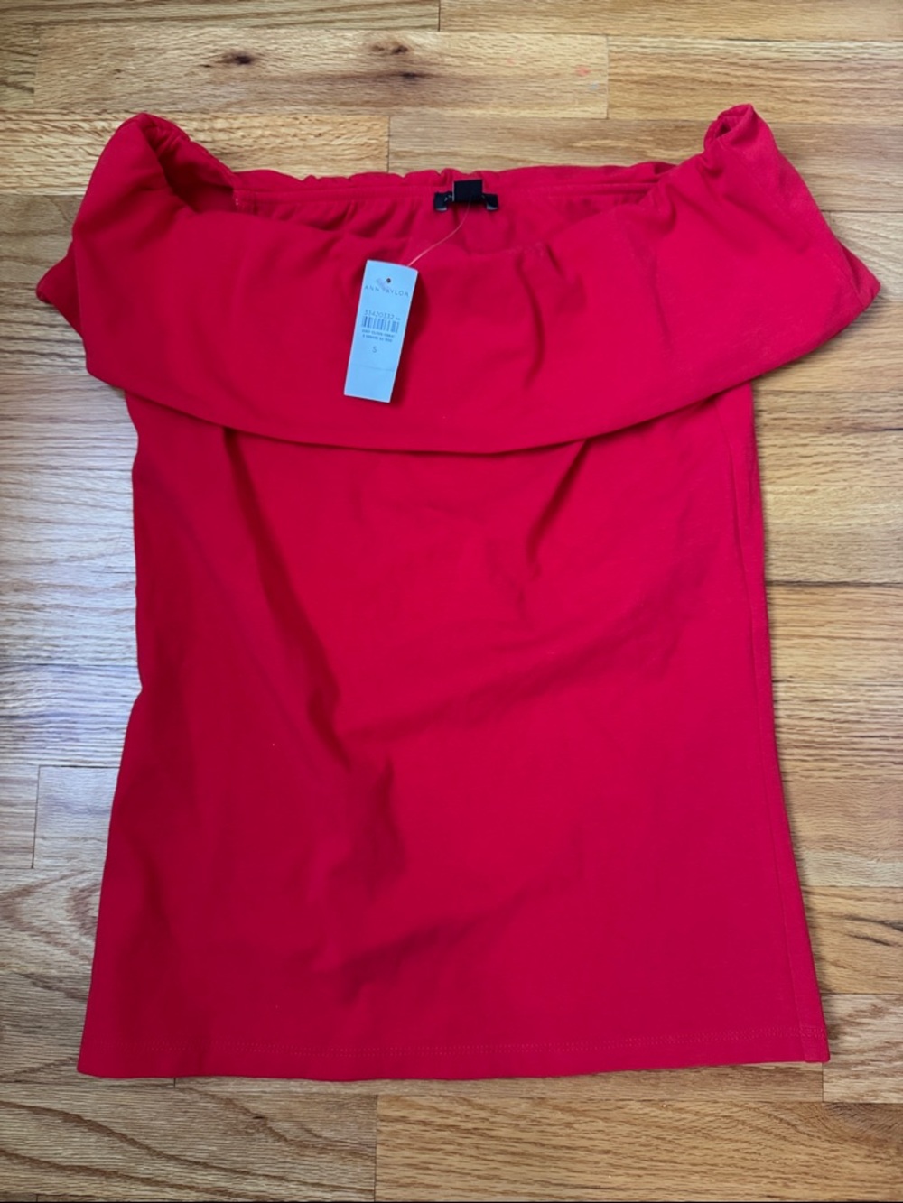 Ann Taylor Bright Red Knit Top by Ann Taylor. New with tag. Size small
